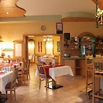 Garni Thermenoase Hotel