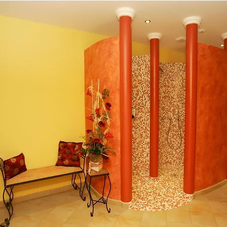 Garni Thermenoase 4*