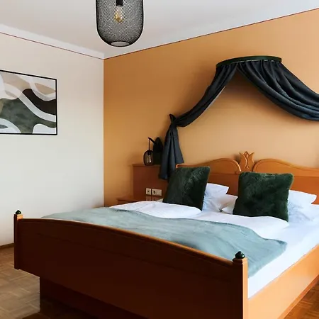 Garni Thermenoase 4* Bad Blumau