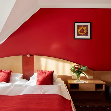 Garni Thermenoase Hotel 4*