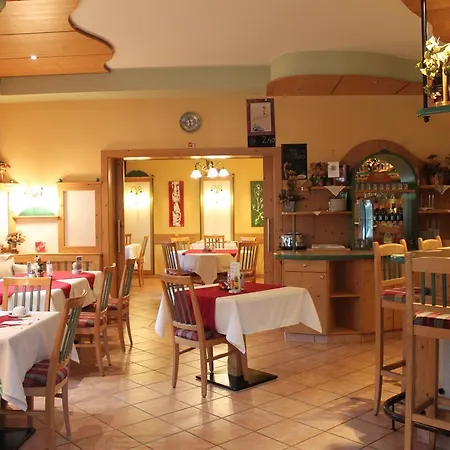 Garni Thermenoase Hotel