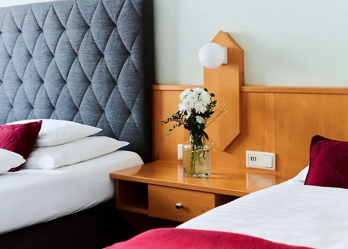 Szálloda Garni Thermenoase 4*