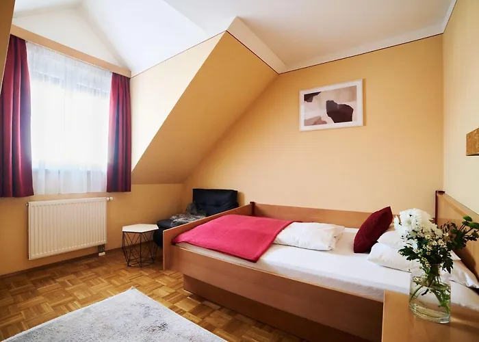 Szálloda Garni Thermenoase 4*