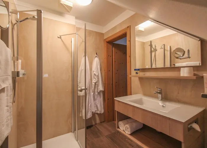 温泉绿洲加尼酒店